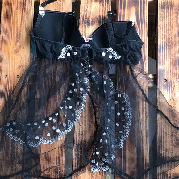 ✨SOLD Victoria’s Secret Mesh Babydoll - Picture 4 of 7